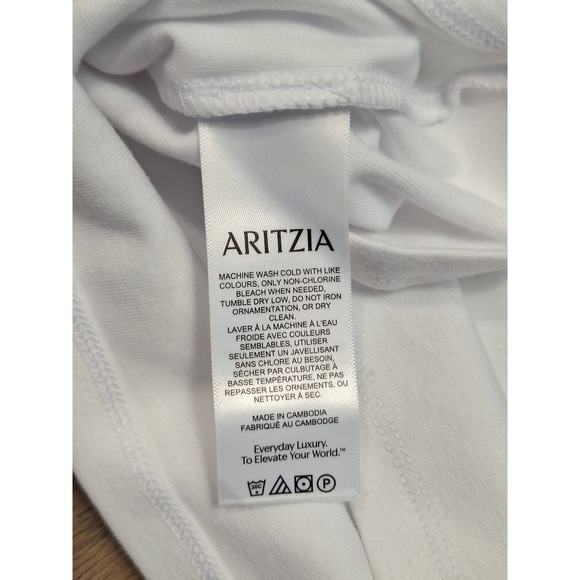 Sunday Best Aritzia White Embroidered Poodle T-Shirt Womens Size Medium NWT - Picture 6 of 7